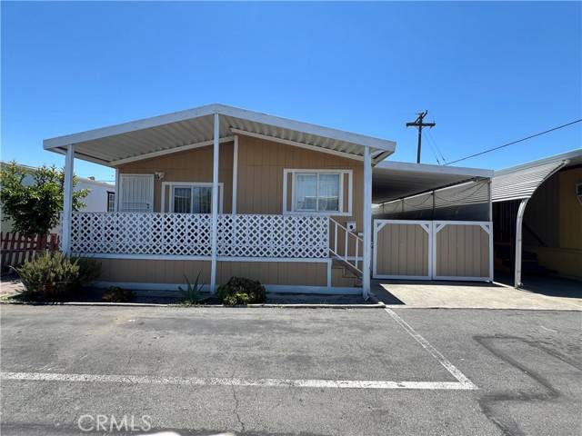 850 W Mission Boulevard #B32, Ontario, CA 91762