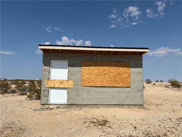 660 W Highnoon, Twentynine Palms, CA 92277