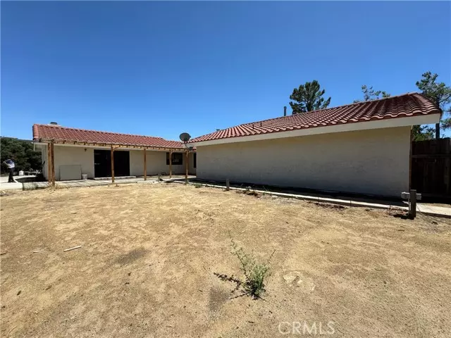 Anza, CA 92539,60627 Tamatea Road