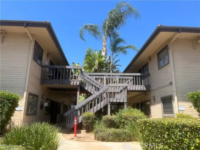 San Dimas, CA 91773,1305 W Arrow