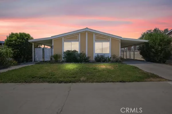 45465 25th Street #121, Lancaster, CA 93535