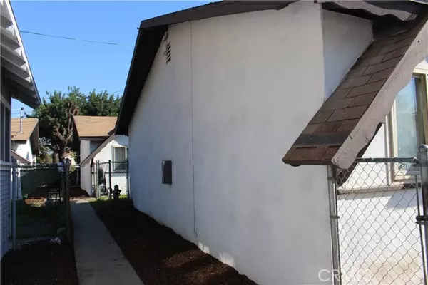 Ontario, CA 91761,215 E Belmont Street