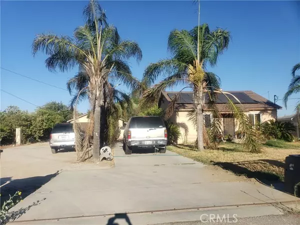 Fontana, CA 92335,8211 Hemlock Avenue