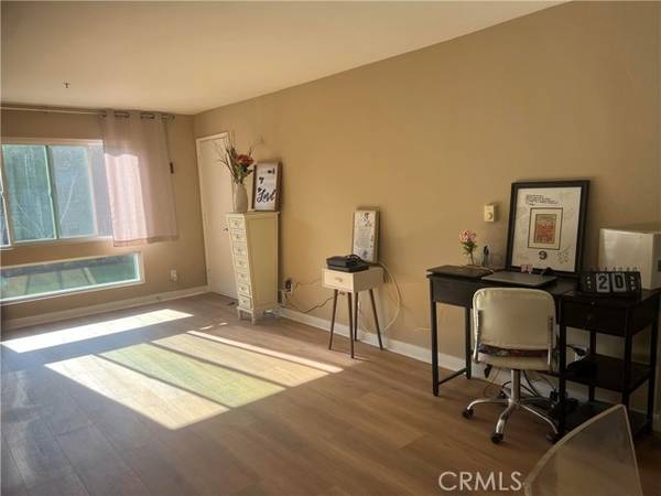 6400 Christie Avenue #4207, Emeryville, CA 94608