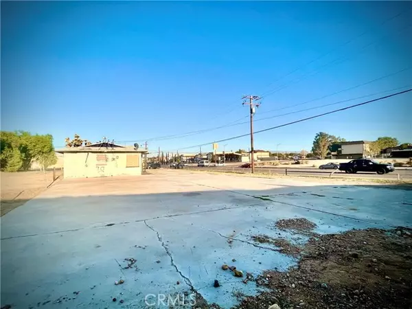 Victorville, CA 92394,15720 Mojave Drive