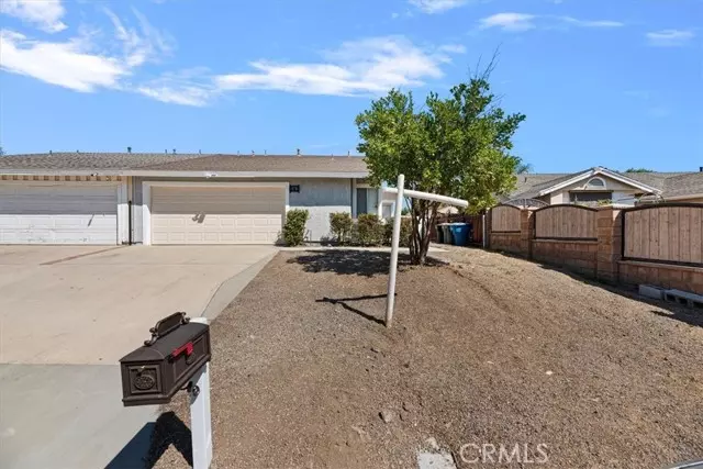 Perris, CA 92570,362 Red Maple Place