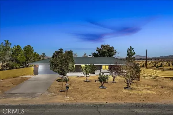 21450 Zuni Road, Apple Valley, CA 92307