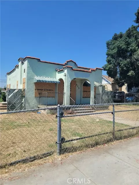 711 Bradshawe Avenue, East Los Angeles, CA 90022