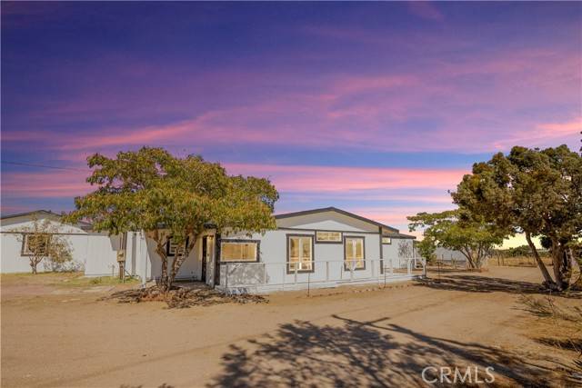 10748 Muscatel Street, Hesperia, CA 92344