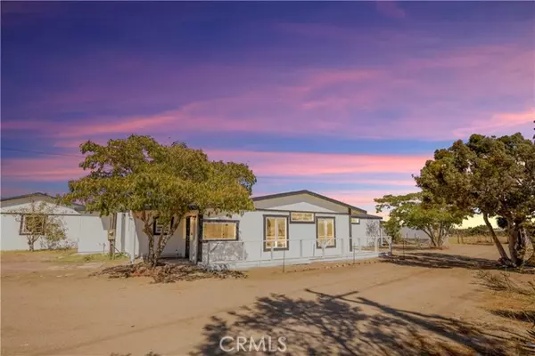 10748 Muscatel Street, Hesperia, CA 92344