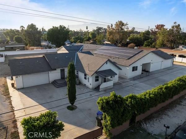 969 Cypress Avenue, Colton, CA 92324