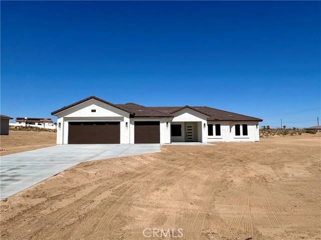 22450 Ocotillo Way, Apple Valley, CA 92308