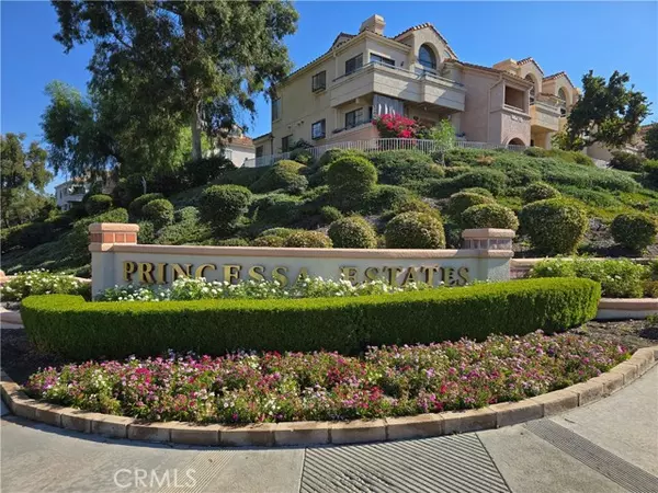 18121 Erik Court #314, Canyon Country (santa Clarita), CA 91387