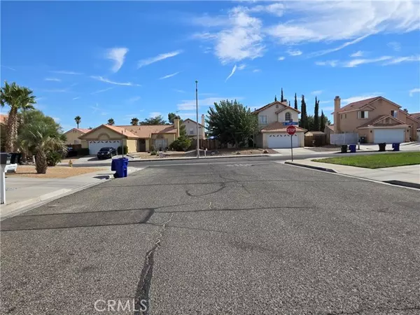 Victorville, CA 92392,12993 Dartmouth Court