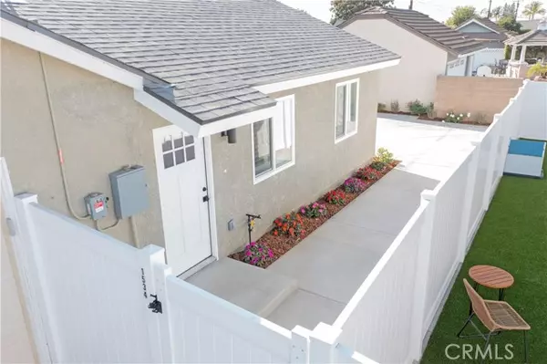 Covina, CA 91724,1534 E Algrove Street