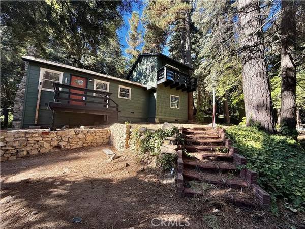 28487 Altamont Court, Lake Arrowhead, CA 92352