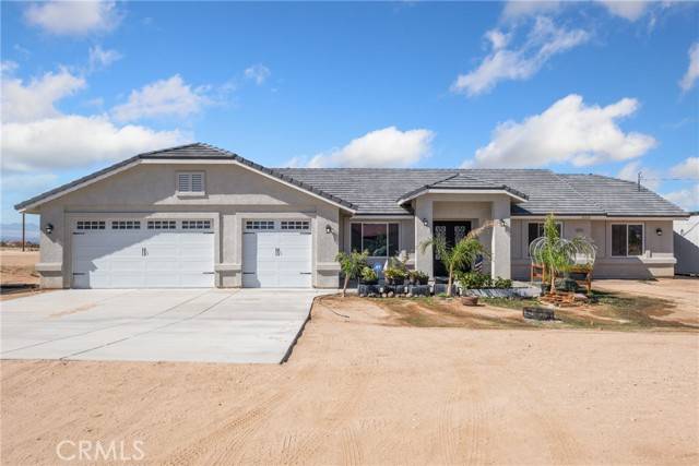 10530 Mills Road, Apple Valley, CA 92308