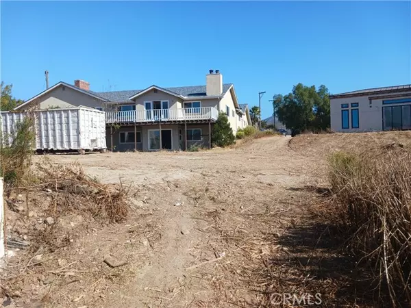 Bonita, CA 91902,6002 Bonita Meadows Lane