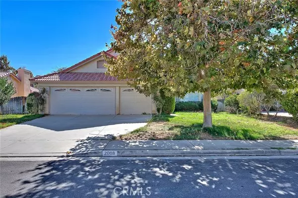 2008 Willowbrook Avenue, Palmdale, CA 93551