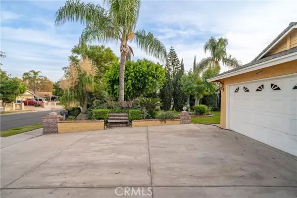 Ontario, CA 91764,927 N Glenn Avenue