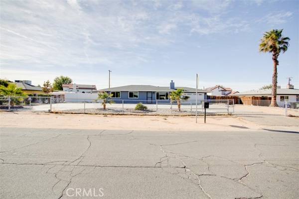 12438 Snapping Turtle Road, Apple Valley, CA 92308