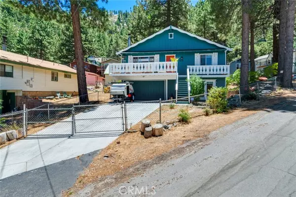 Wrightwood, CA 92397,5141 E Canyon Drive