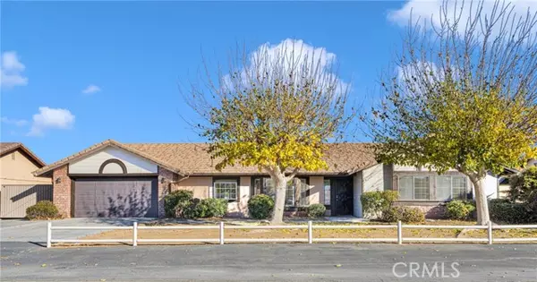 13593 Coachella Road, Apple Valley, CA 92308