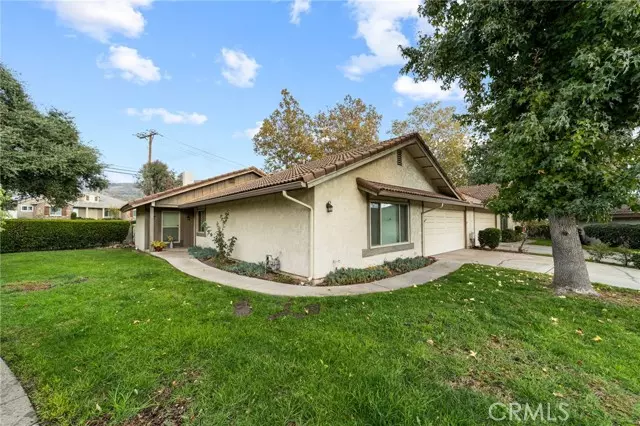 104 Oak Forest Circle, Glendora, CA 91741