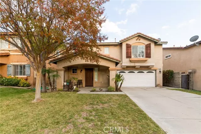 Fontana, CA 92336,7143 Birch Tree Place