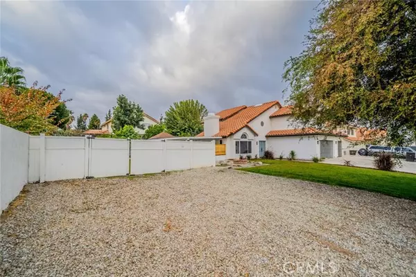 Riverside, CA 92503,2850 Fuchsia Place