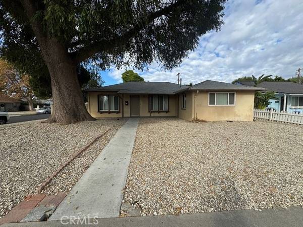 17627 Caprino Place, Van Nuys (los Angeles), CA 91406