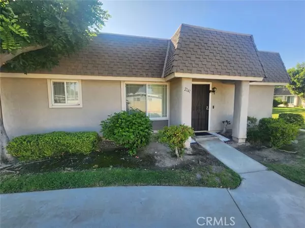 2141 W York Circle, Anaheim, CA 92804