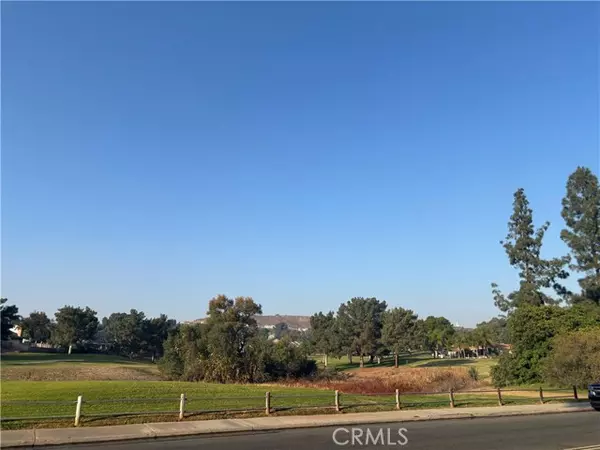 Jurupa Valley, CA 92509,5813 Grinnell Drive