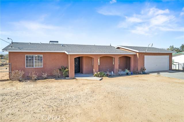 11080 5th Avenue, Hesperia, CA 92345