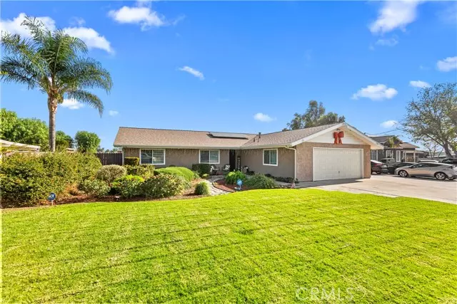 10695 Linden Avenue, Bloomington, CA 92316