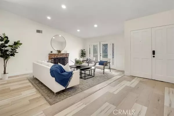 Corona, CA 92881,7303 Calico Circle