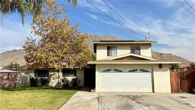 145 Carlota Way, Riverside, CA 92507