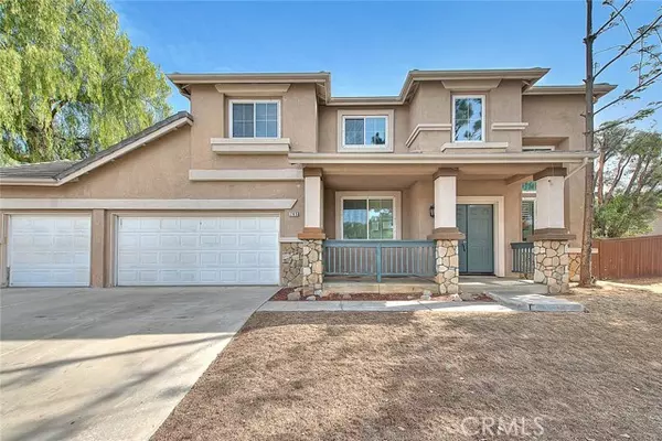 745 Via Blairo, Corona, CA 92879