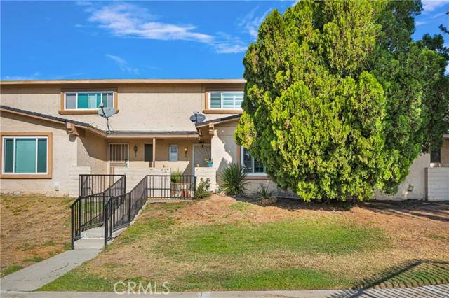 3700 Mountain Avenue #2D, San Bernardino, CA 92404