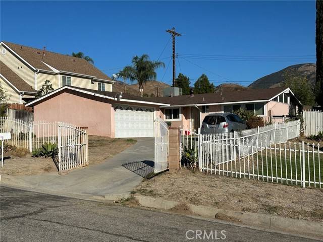 5321 Elmwood Road, San Bernardino, CA 92404