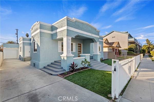 1435 Pine Avenue, Long Beach, CA 90813