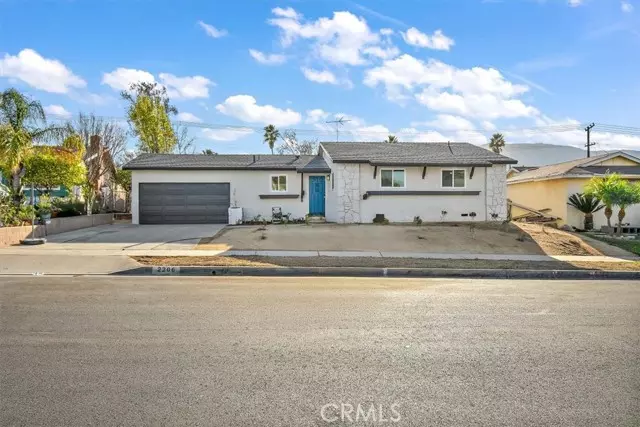 Corona, CA 92882,2206 Ridgeview