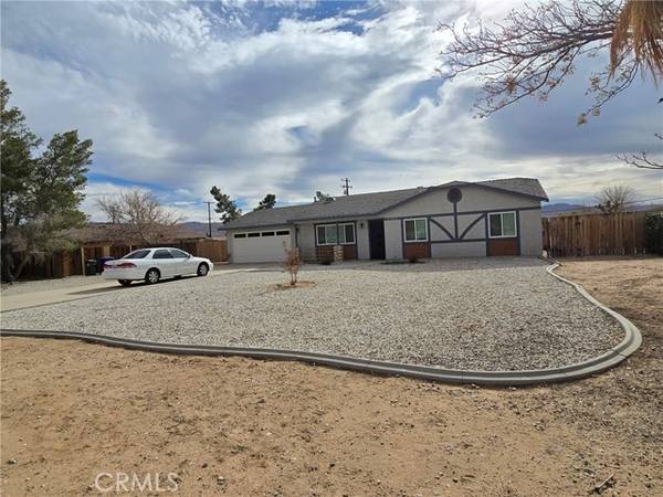 21225 Del Oro Road, Apple Valley, CA 92308