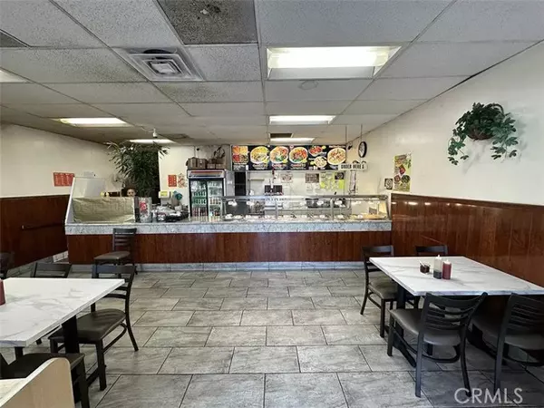 Wilmington (los Angeles), CA 90744,104 W Anaheim Street