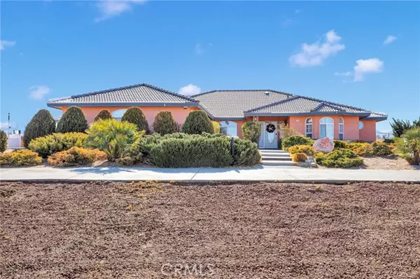 7175 White Fox Trail, Phelan, CA 92371