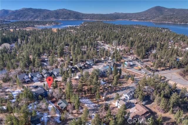 875 Pine Meadow Court, Big Bear Lake, CA 92315