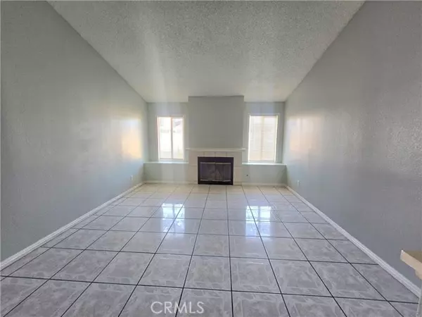 Rialto, CA 92376,166 W Fromer Street