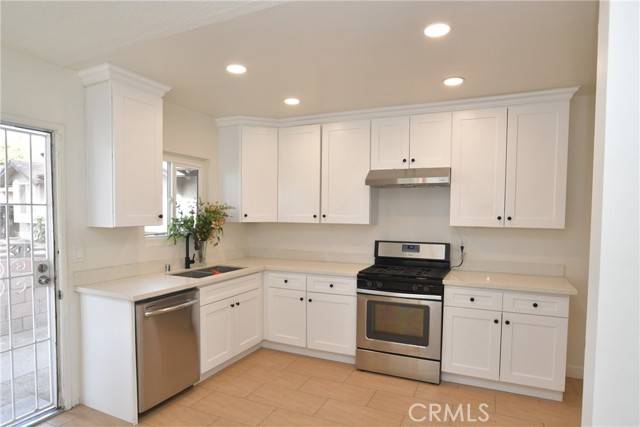 Montclair, CA 91763,10199 Camulos Avenue