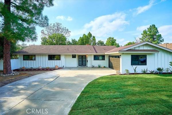 1563 Lafayette Road, Claremont, CA 91711