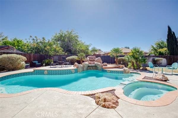 21789 Thunderbird Road, Apple Valley, CA 92307